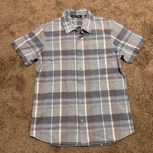 Travis Mathew Polo Shirt Mens Medium Blue Plaid Short Sleeve Button Up Golf